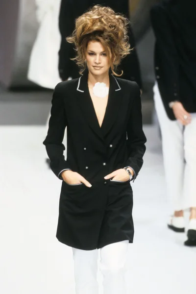 Look 45